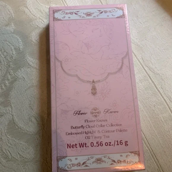 Flower Knows Makeup Butterfly Cloud Face Contour Palette Tawny Tea 02 BNIB - Picture 3 of 15
